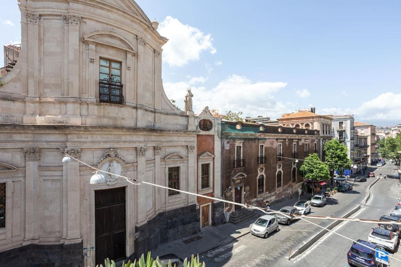Albachiara Huge Apt Catania Exterior photo